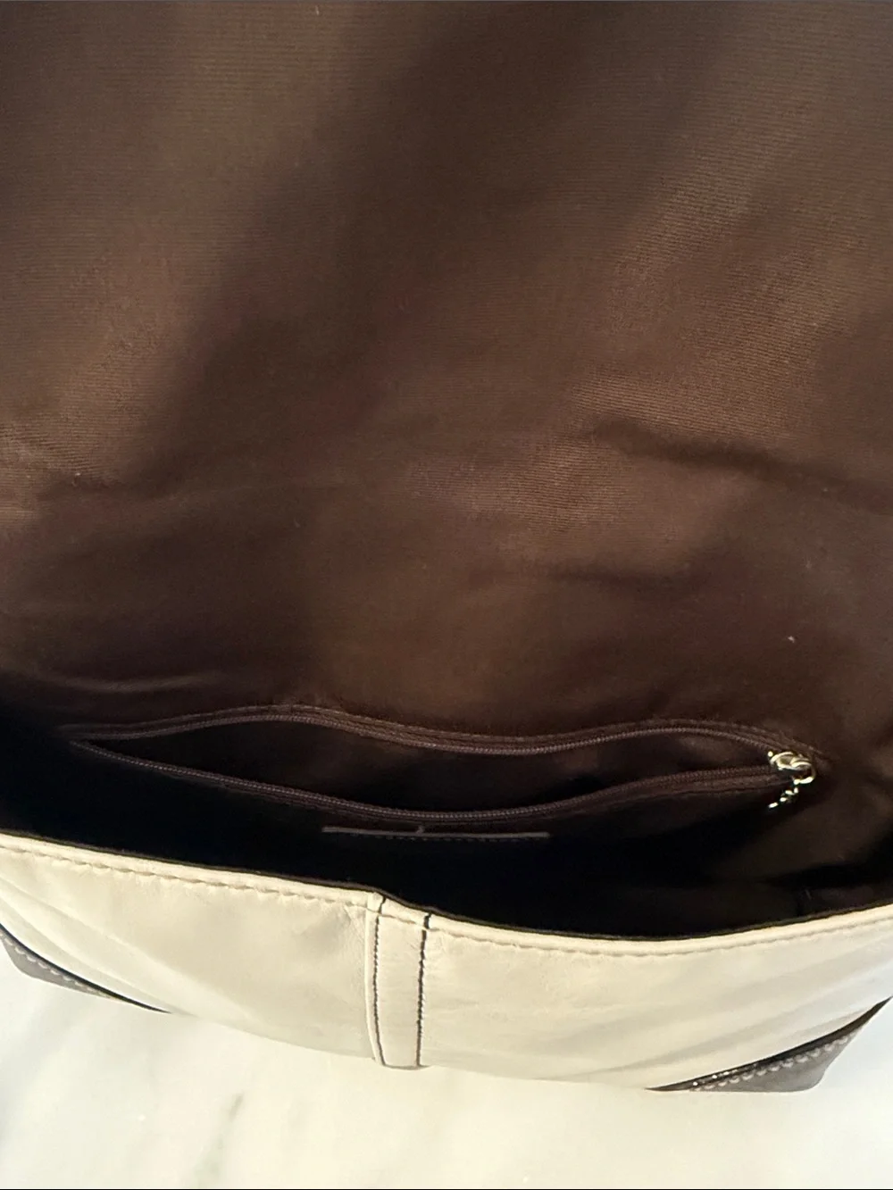 Y2K Coach Hampton Flap Two-Tone White and Dark Brown Leather No E0787-F11196 Bag